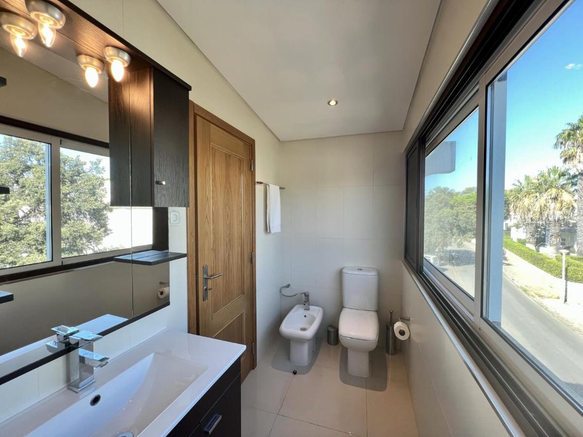 Quarteira Classic 1 With Pool By Homing Exterior photo